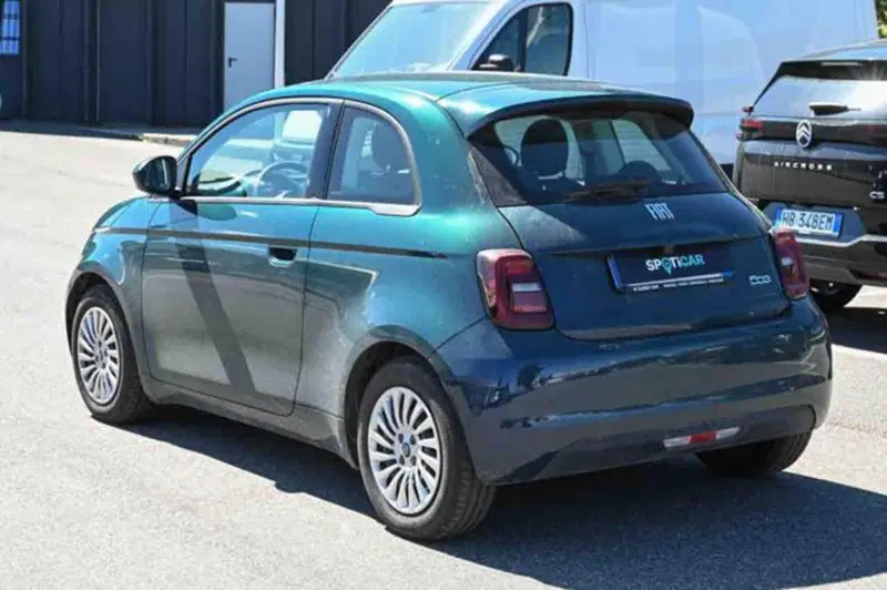 Fiat 500e usata a Torino (4)