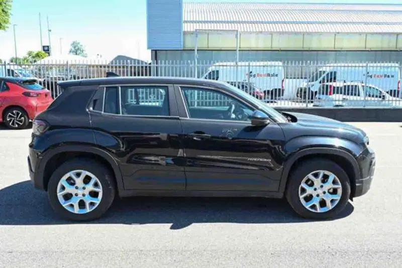 Jeep Avenger usata a Torino (18)