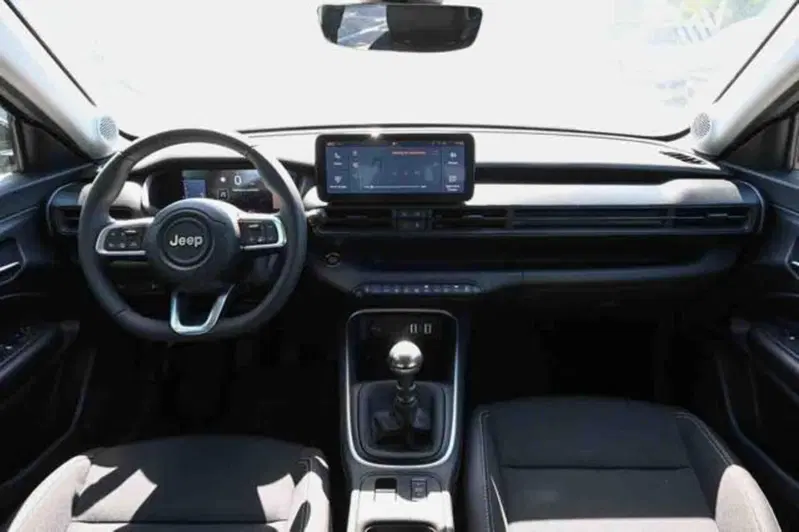 Jeep Avenger usata a Torino (7)