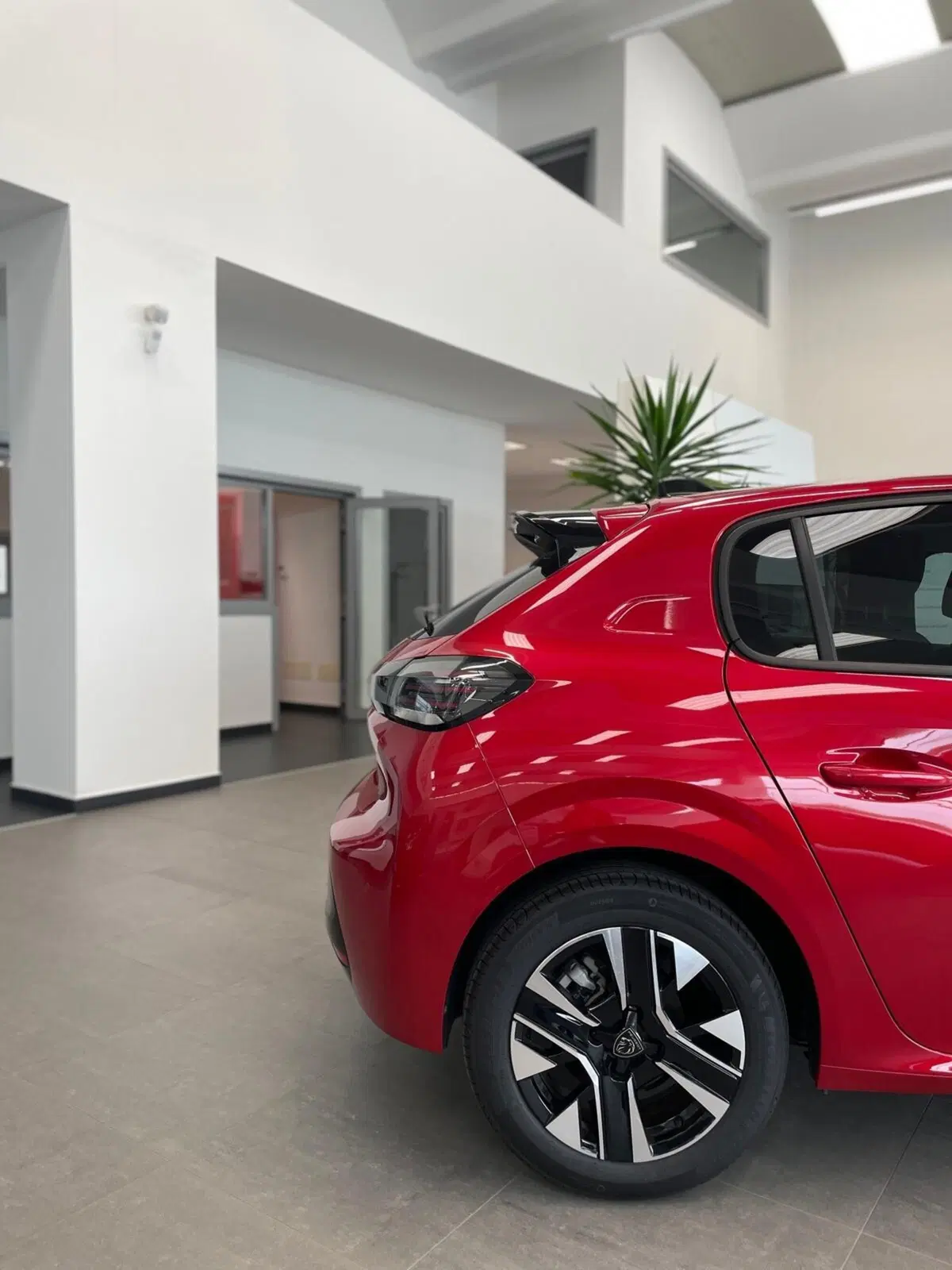 Peugeot 208 nuova a Sassari (7)