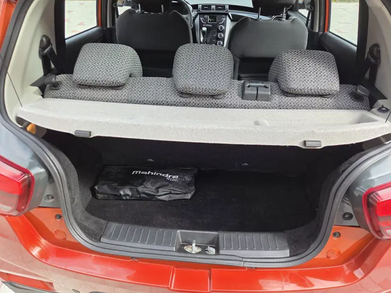 Mahindra KUV100 usata a Torino (16)