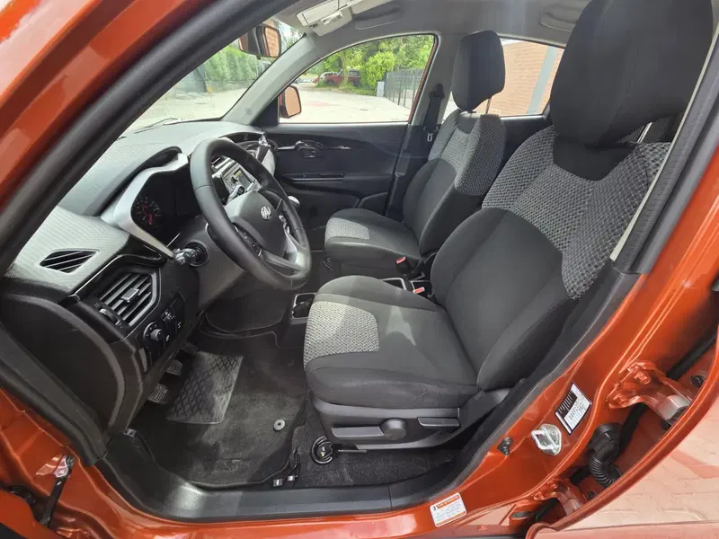 Mahindra KUV100 usata a Torino (7)