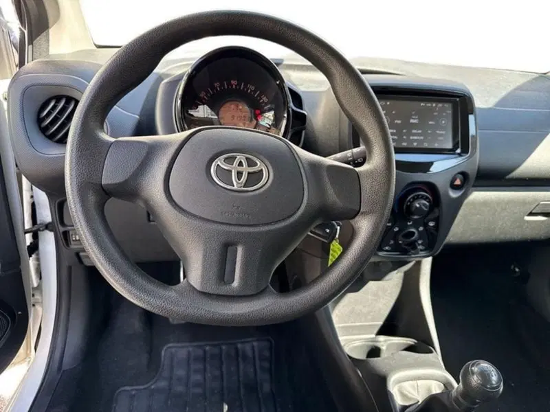 Toyota Aygo usata a Prato (10)