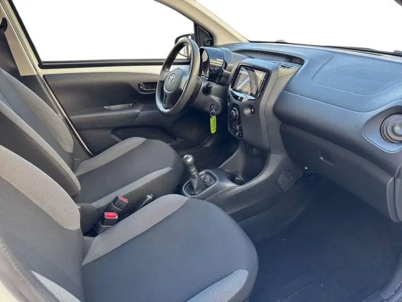 Toyota Aygo usata a Prato (14)