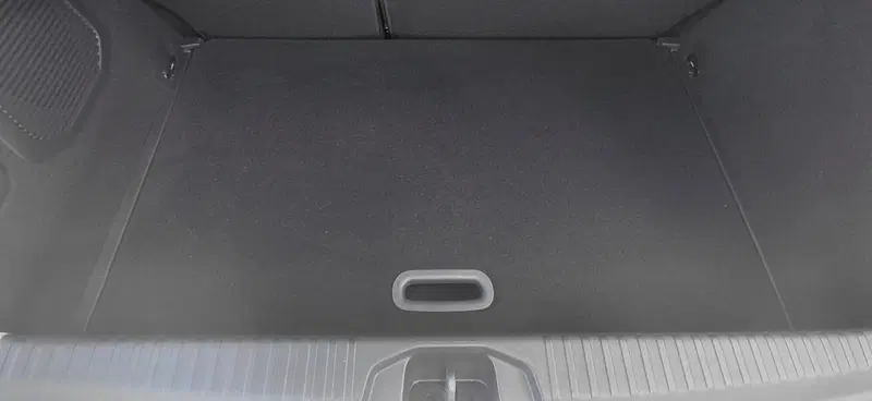 Mitsubishi Colt nuova a Cosenza (18)