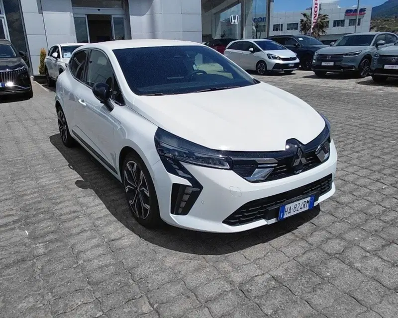 Mitsubishi Colt nuova a Cosenza (3)