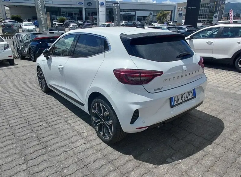 Mitsubishi Colt nuova a Cosenza (7)