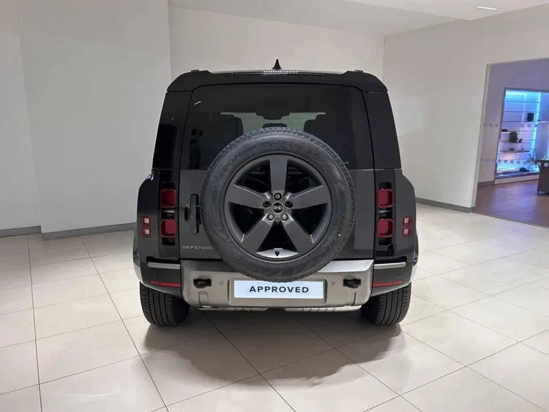 Land Rover Defender usata a Napoli (7)