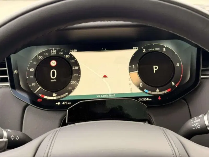 Land Rover Range Rover Sport usata a Siena (15)