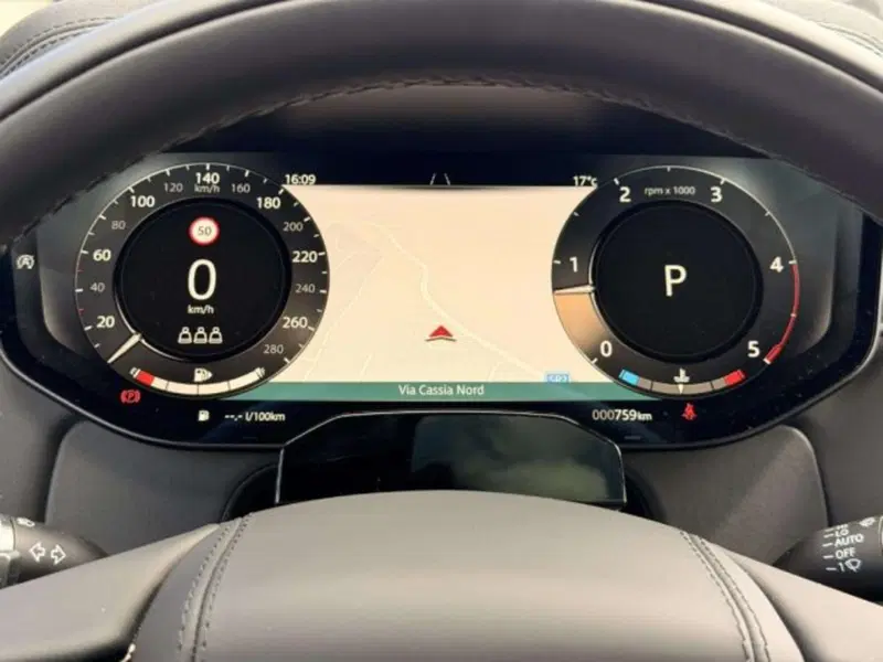 Land Rover Range Rover Sport usata a Siena (15)