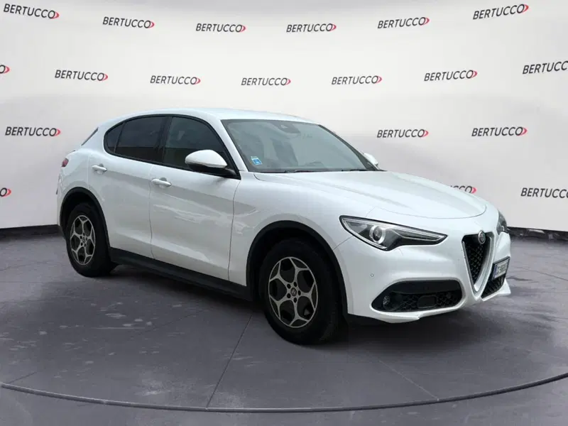 Alfa Romeo Stelvio usata a Verona