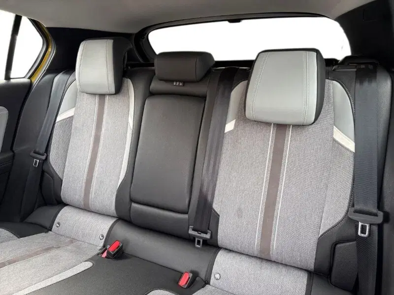 Opel Astra usata a Lecco (11)
