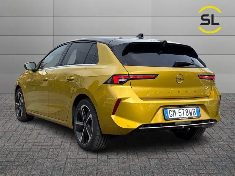 Opel Astra usata a Lecco (3)