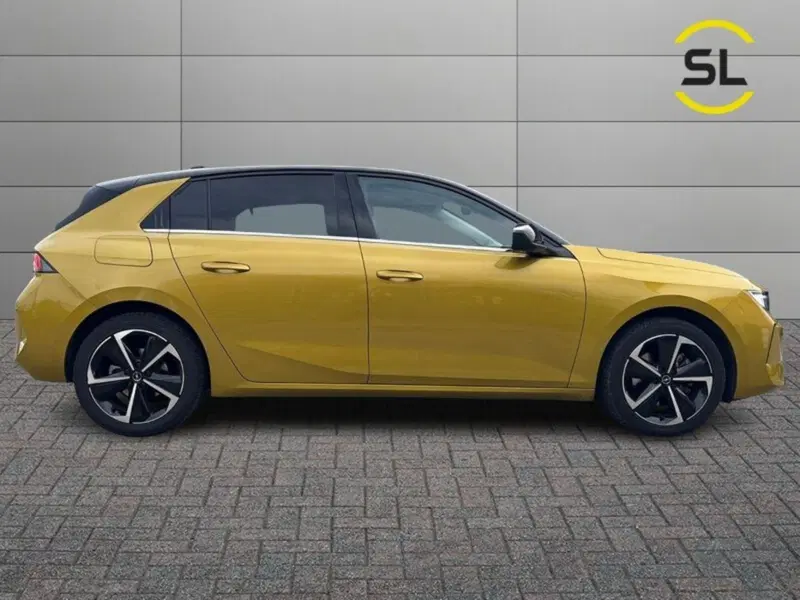 Opel Astra usata a Lecco (8)