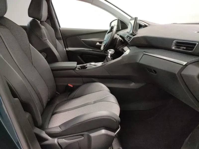 Peugeot 3008 usata a Teramo (15)