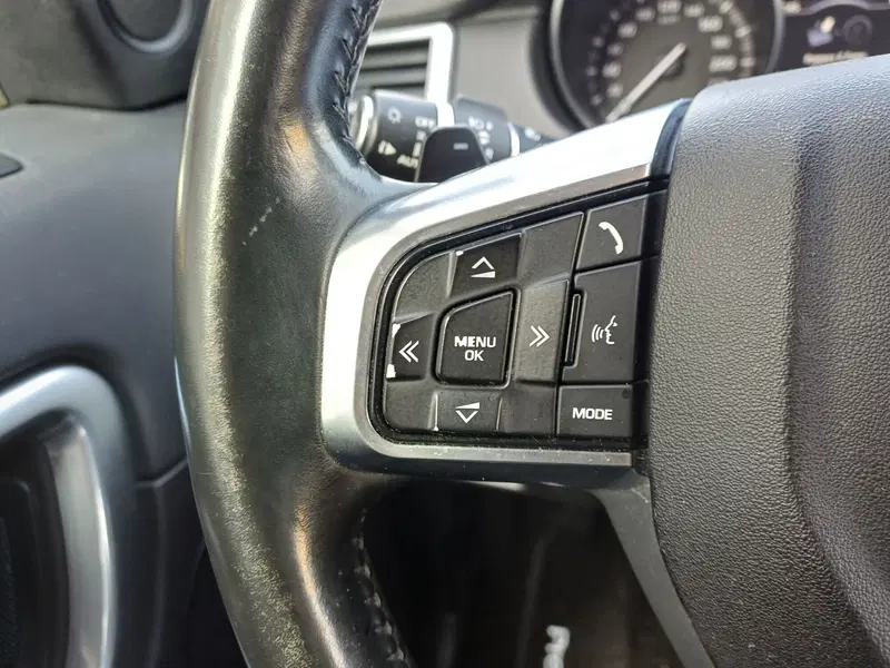 Land Rover Discovery Sport usata a Alessandria (12)