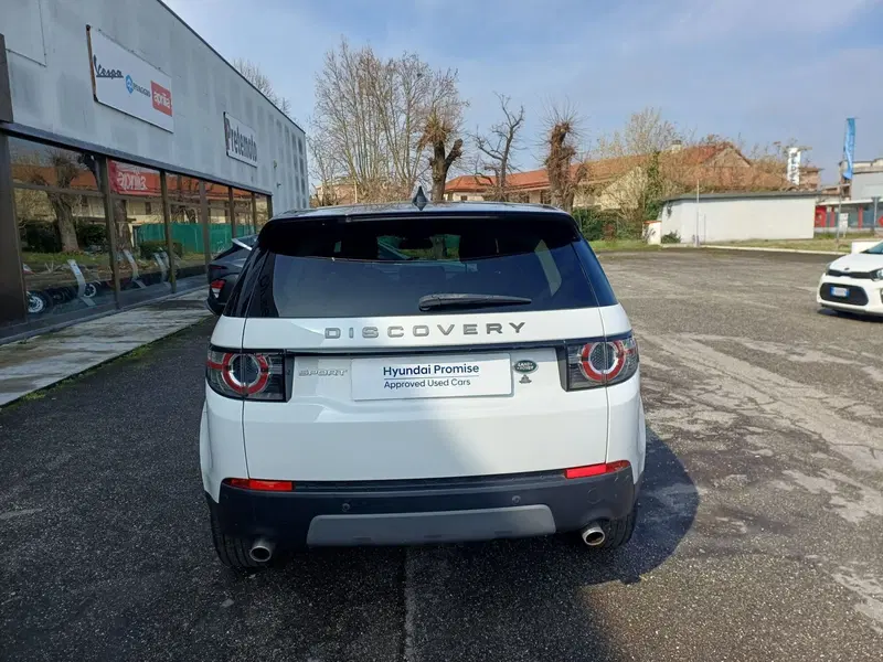 Land Rover Discovery Sport usata a Alessandria (5)