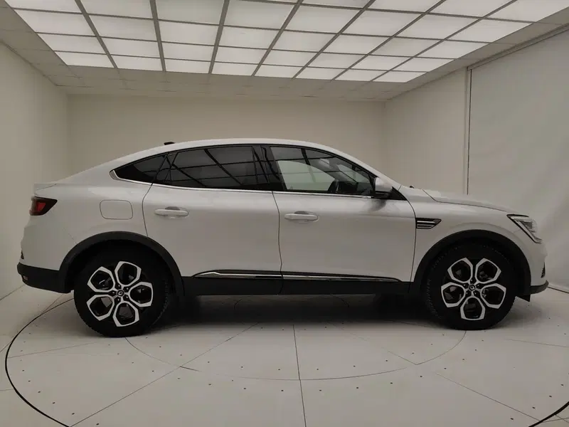 Renault Arkana usata a Como (19)