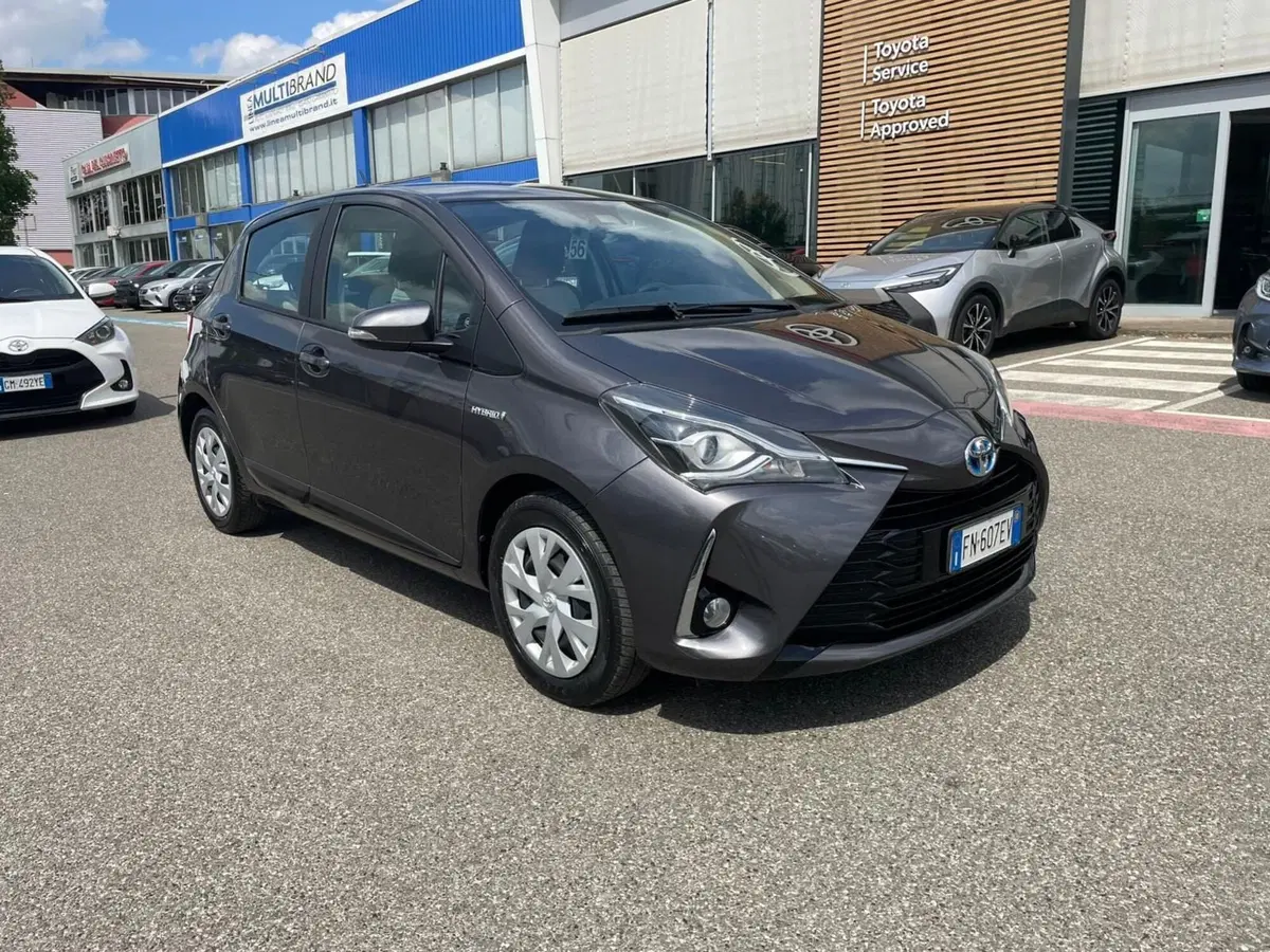Toyota Yaris usata a Piacenza (11)