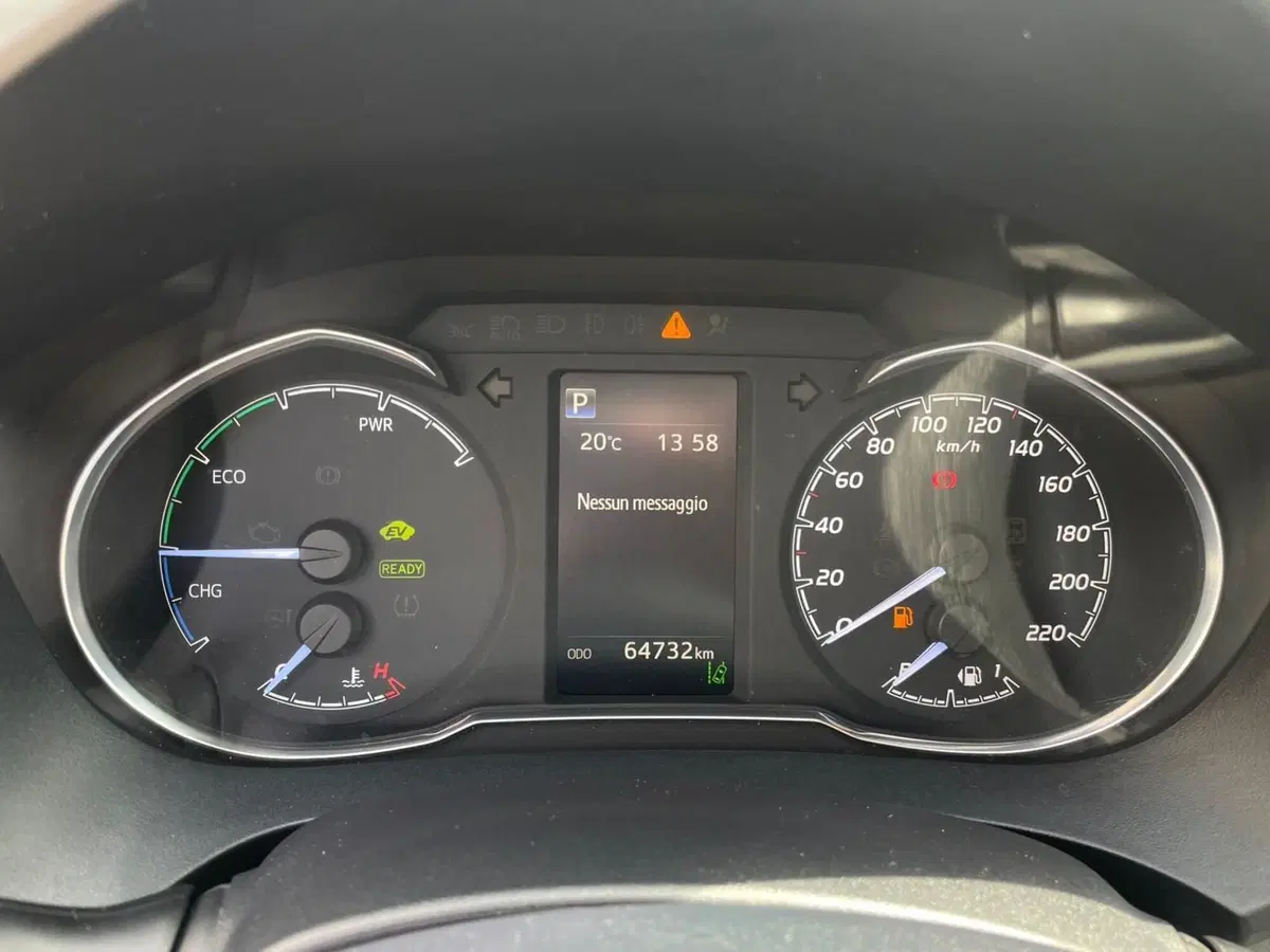 Toyota Yaris usata a Piacenza (17)
