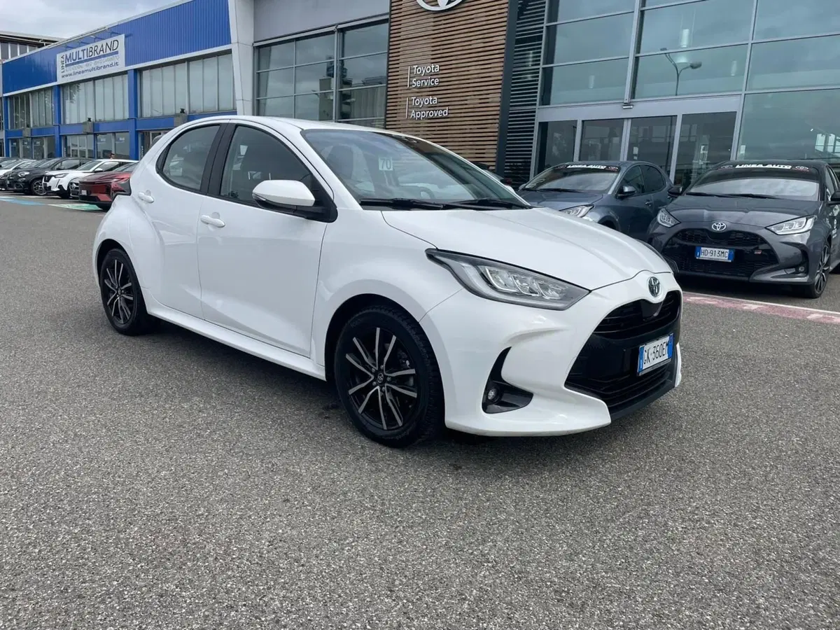 Toyota Yaris usata a Piacenza (11)
