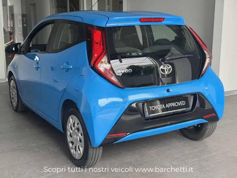 Toyota Aygo usata a Brescia (6)