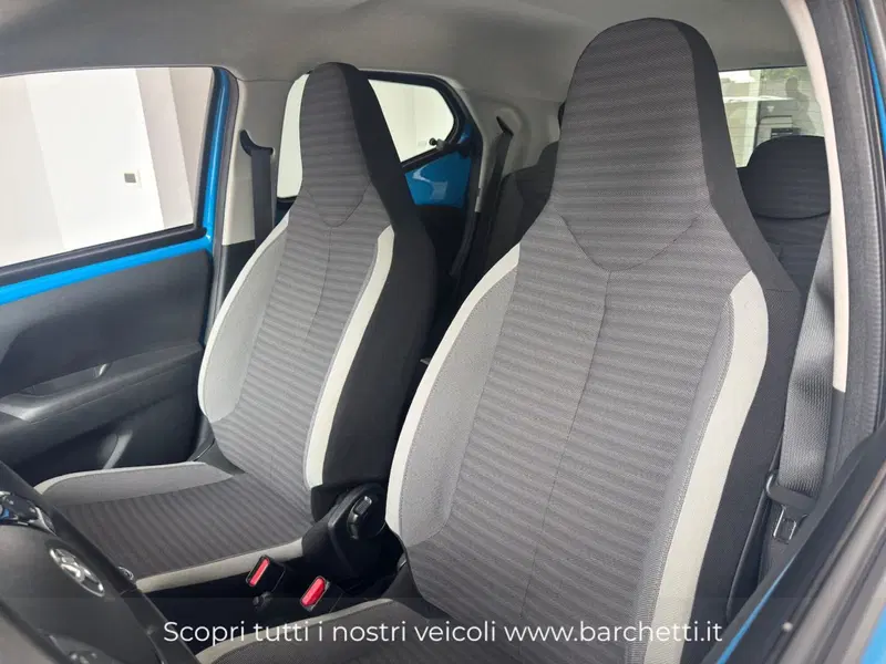 Toyota Aygo usata a Brescia (7)