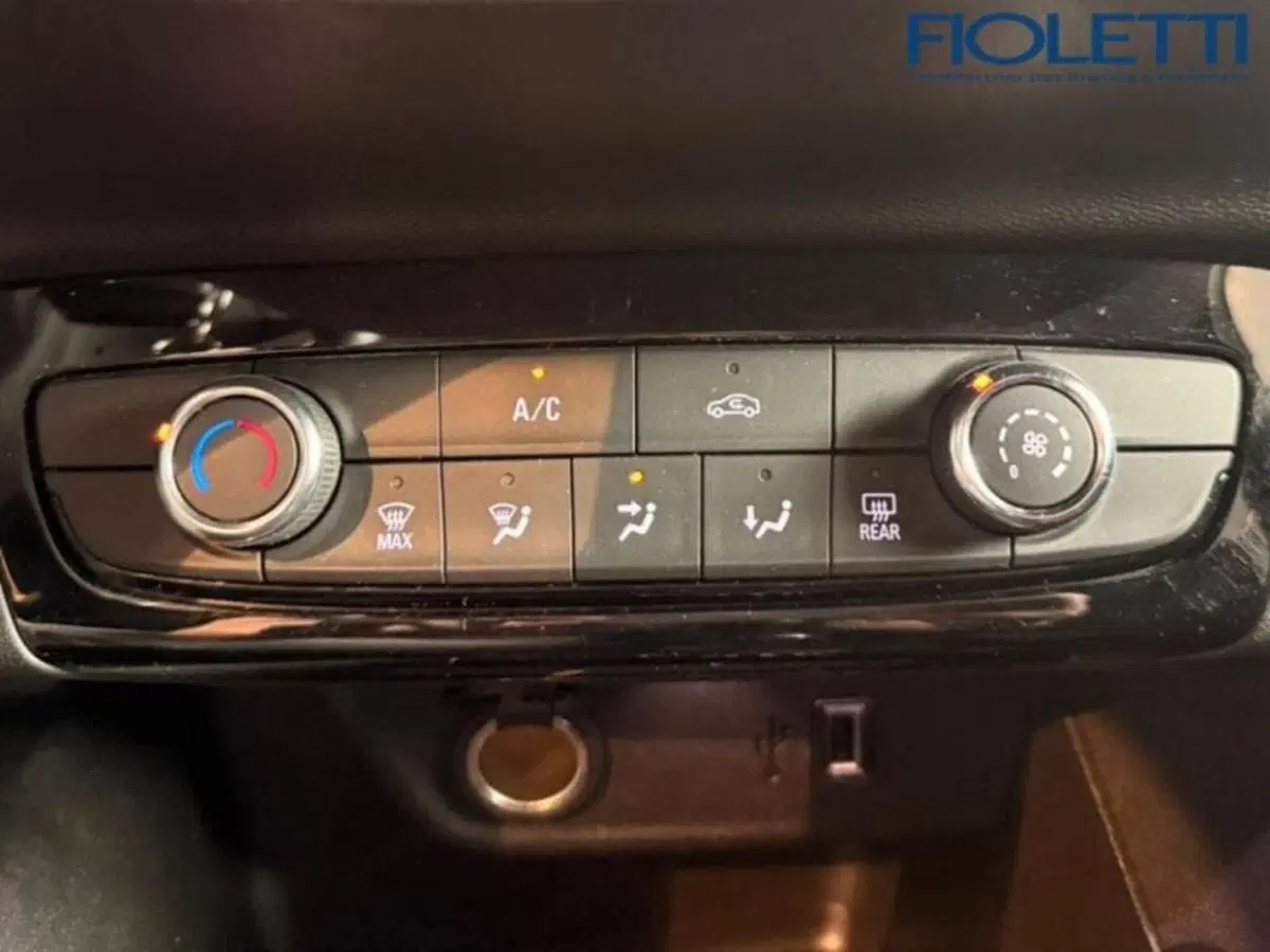 Opel Corsa usata a Brescia (10)