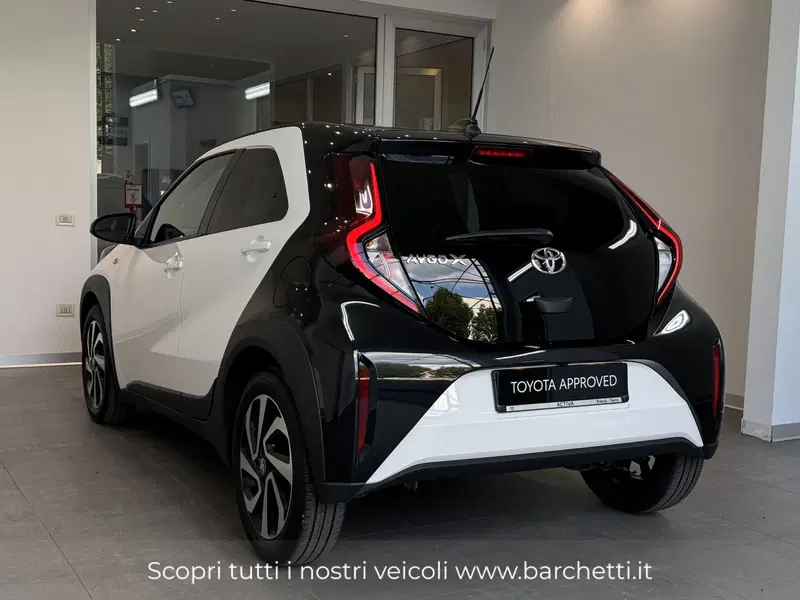 Toyota Aygo X usata a Brescia (5)
