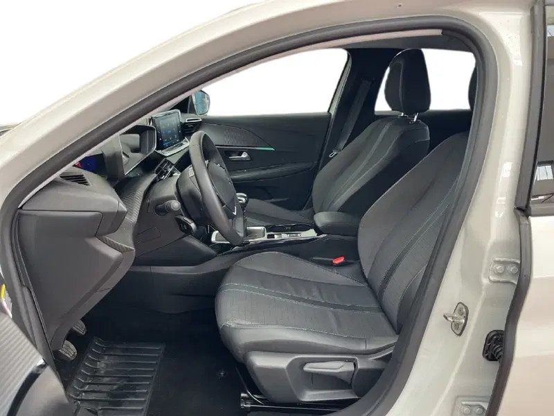 Peugeot 208 usata a Torino (9)