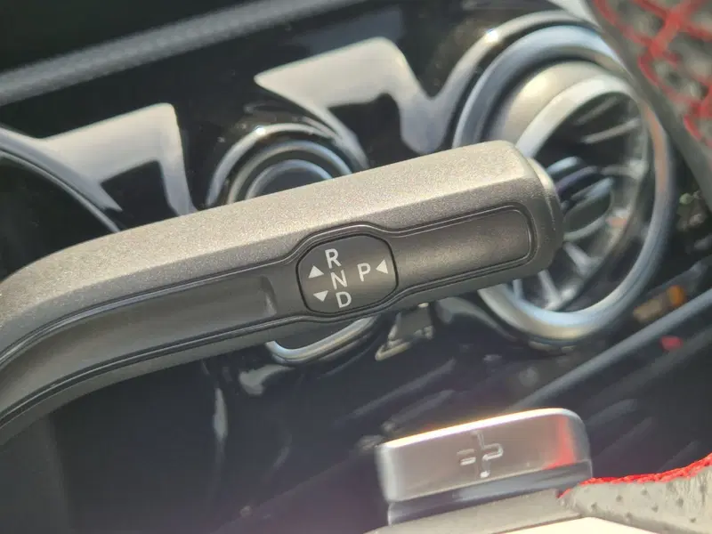 Mercedes-Benz CLA Shooting Brake usata  (10)