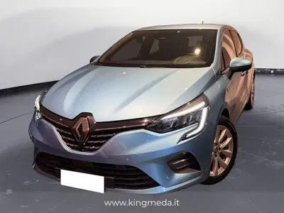 Renault Clio Full Hybrid E-Tech 140 CV 5 porte E-Tech del 2022 usata a Meda