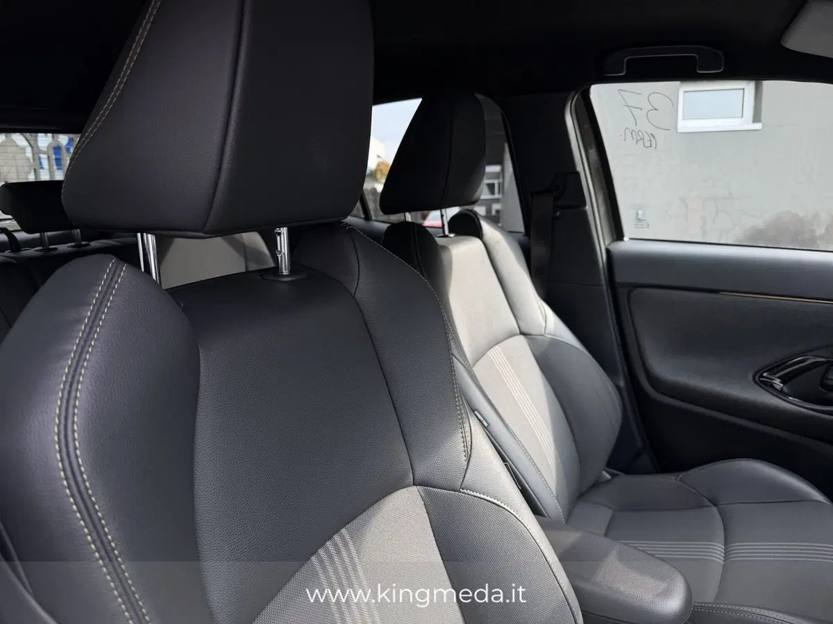 Toyota Yaris Cross usata a Monza e Brianza (10)
