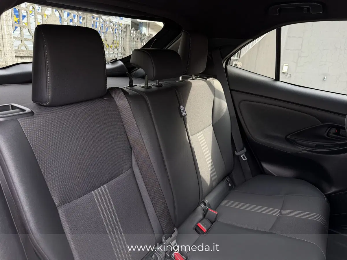 Toyota Yaris Cross usata a Monza e Brianza (17)