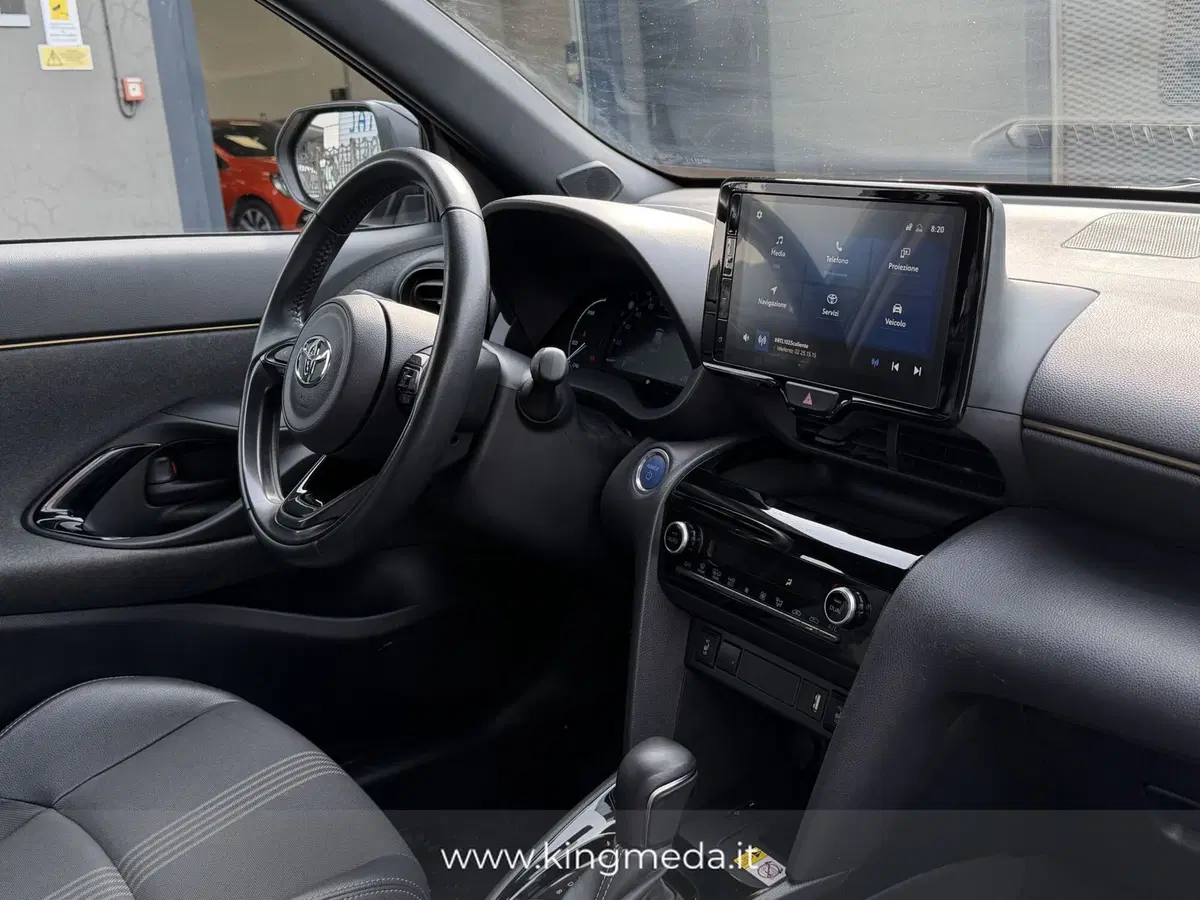 Toyota Yaris Cross usata a Monza e Brianza (9)