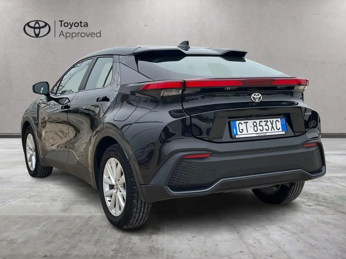 Toyota Toyota C-HR usata a Siracusa (5)