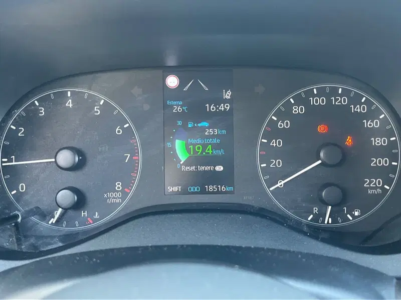 Toyota Yaris usata a Siracusa (9)