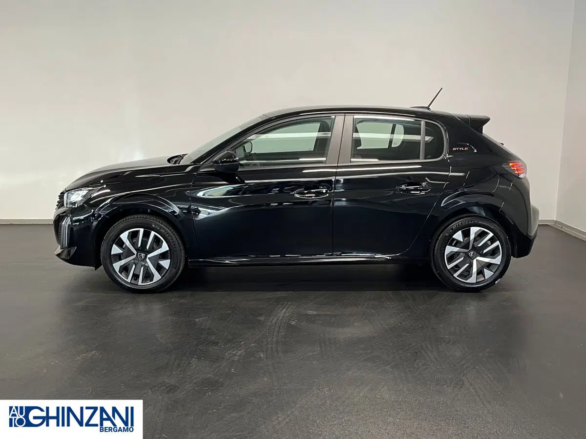Peugeot 208 nuova a Bergamo (5)