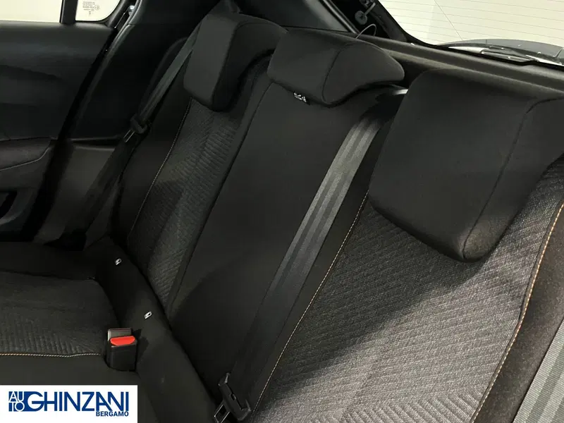 Peugeot 208 nuova a Bergamo (7)