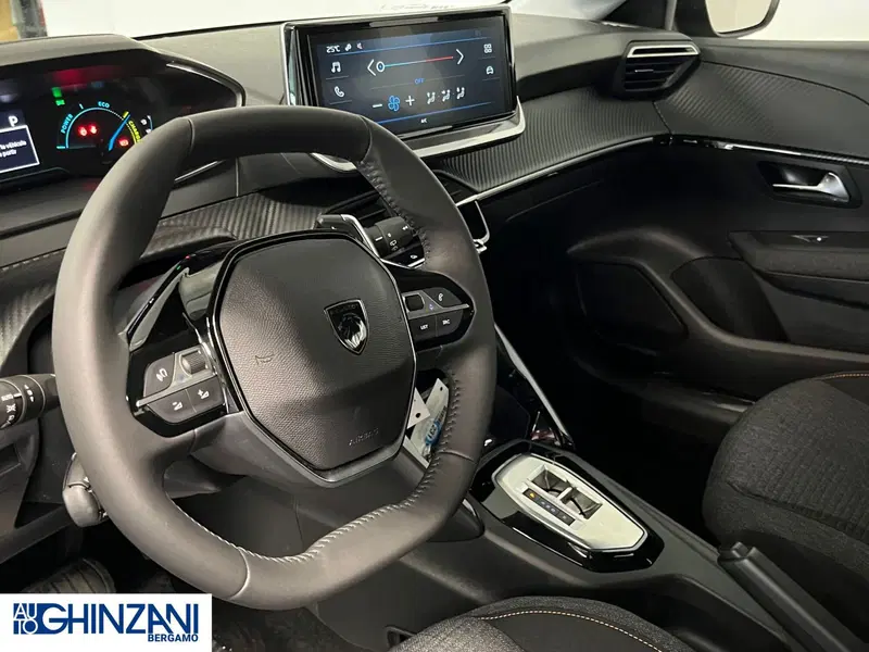 Peugeot 208 nuova a Bergamo (8)