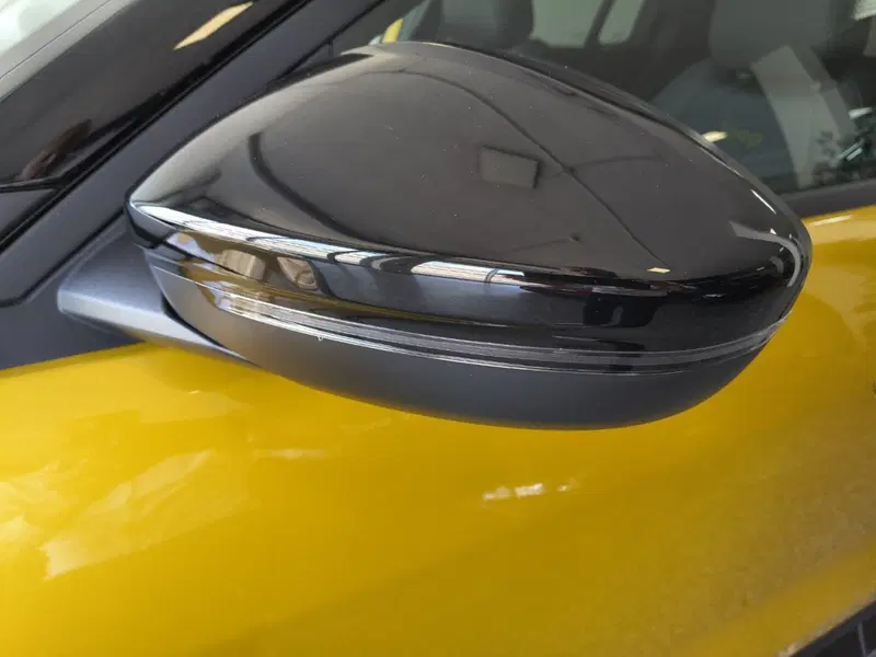Jeep Avenger nuova a Macerata (13)