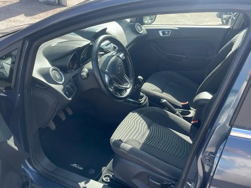 Ford Fiesta usata a Bologna (12)