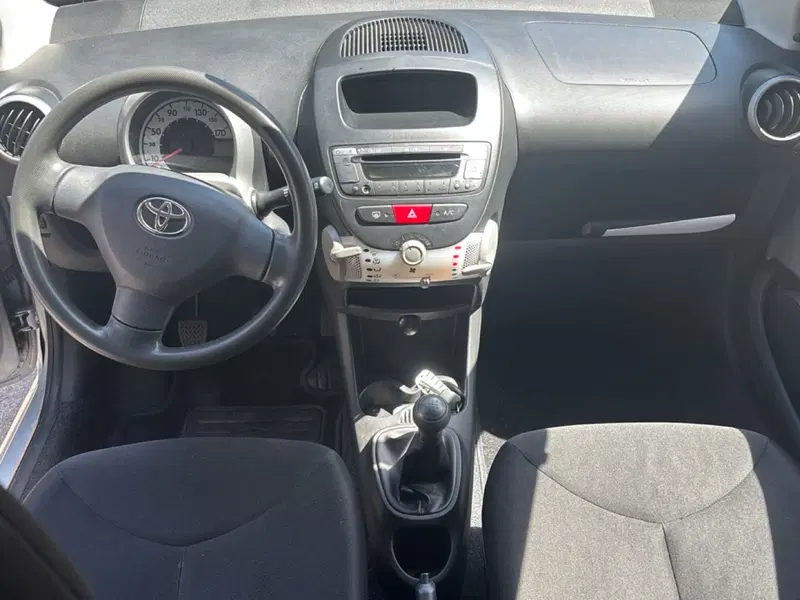 Toyota Aygo usata a Bologna (9)