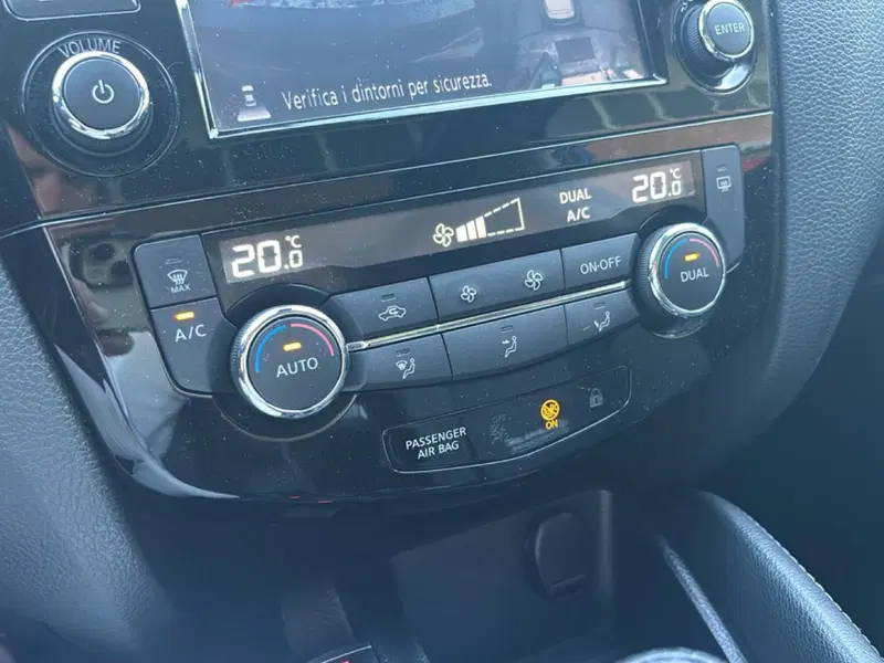 Nissan Qashqai usata a Bologna (15)