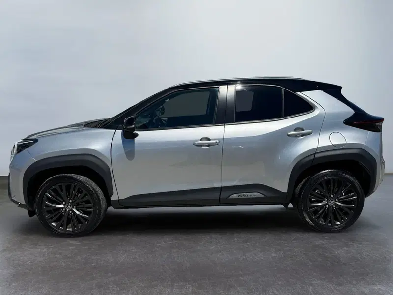 Toyota Yaris Cross usata a Modena (9)
