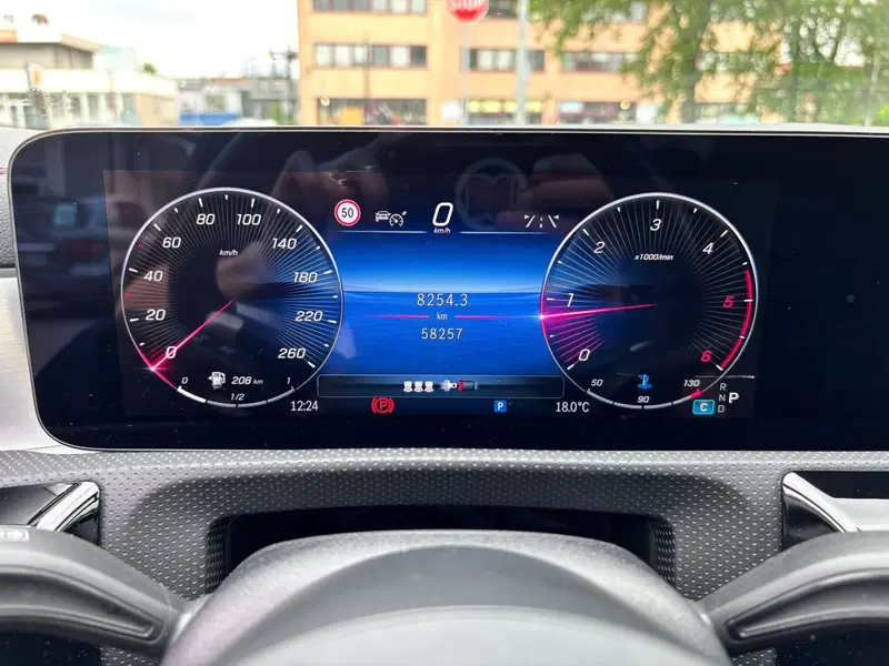 Mercedes-Benz CLA usata a Modena (9)