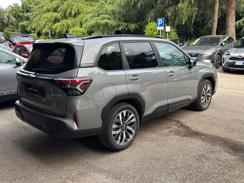 Subaru Forester nuova a Bologna (6)