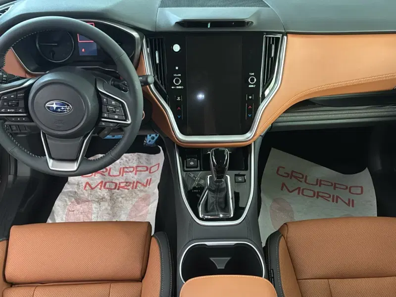 Subaru Outback nuova a Bologna (9)