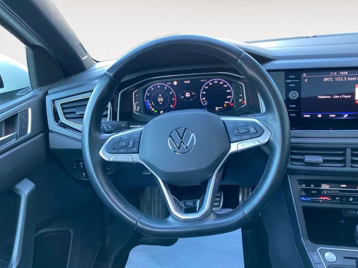 Volkswagen Taigo usata a Bologna (12)