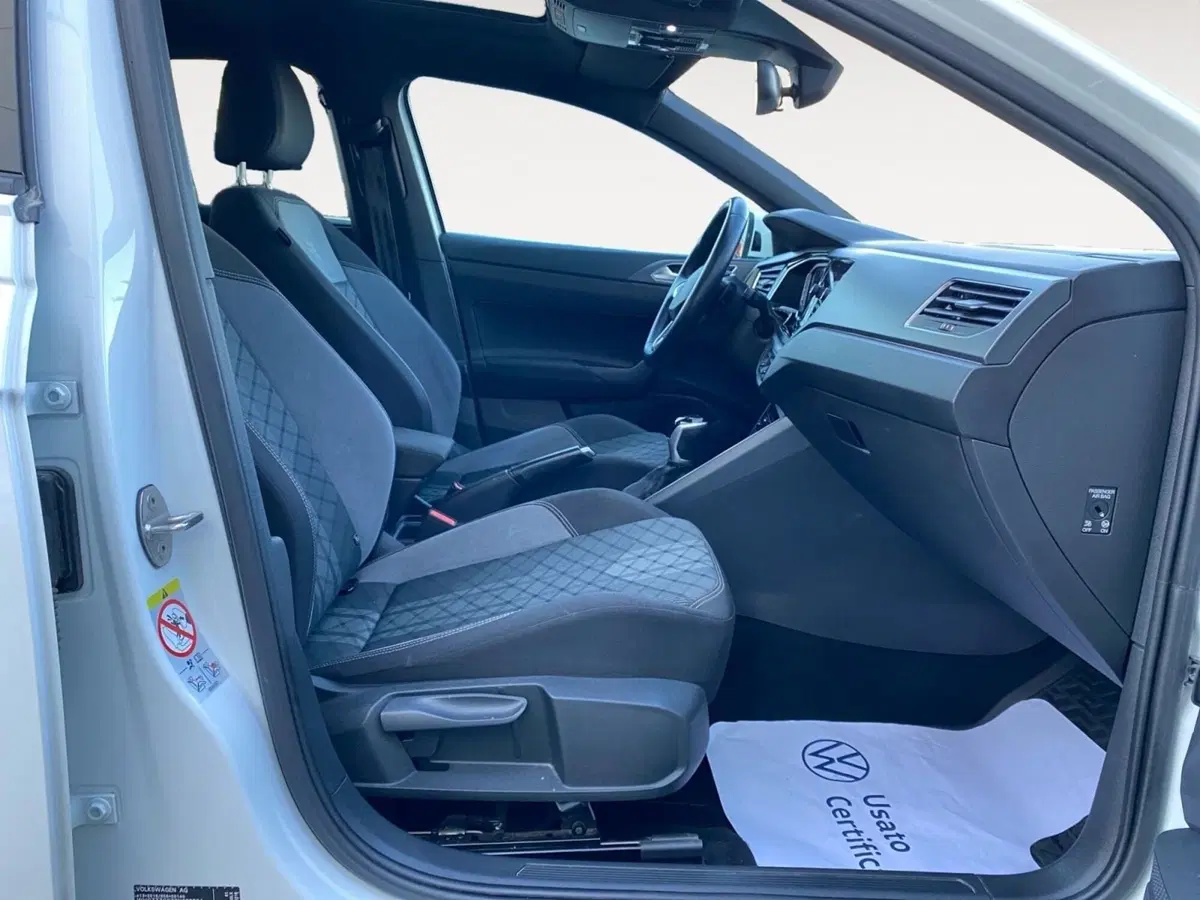 Volkswagen Taigo usata a Bologna (15)
